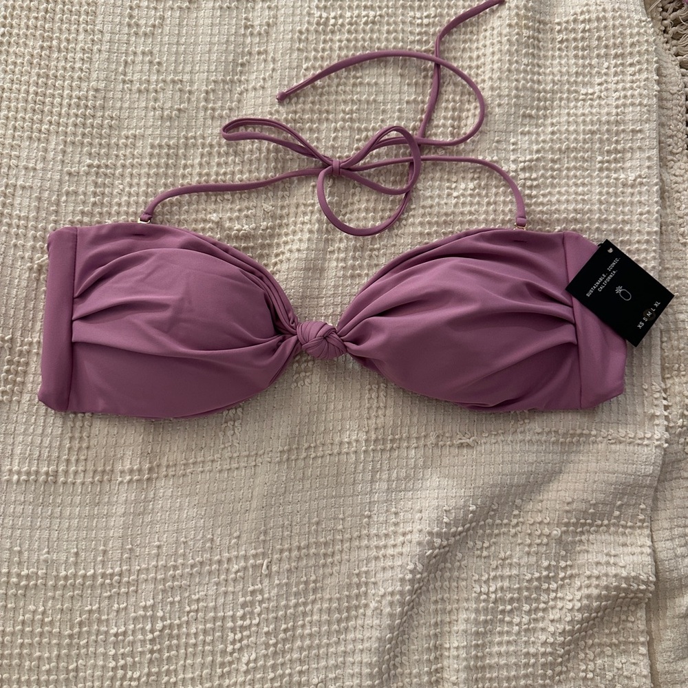 NWT LILAC SKATIE LYNDI TOP MEDIUM